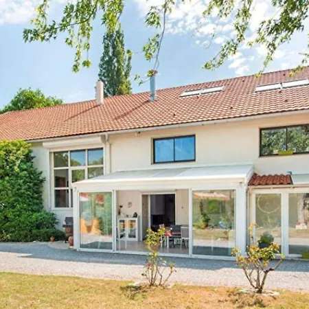 Coquelicot F2 Avec Piscine Et * Saint-Jean-de-Boiseau
