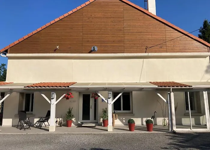 Appartement Coquelicot F2 Avec Piscine Et Saint-Jean-de-Boiseau