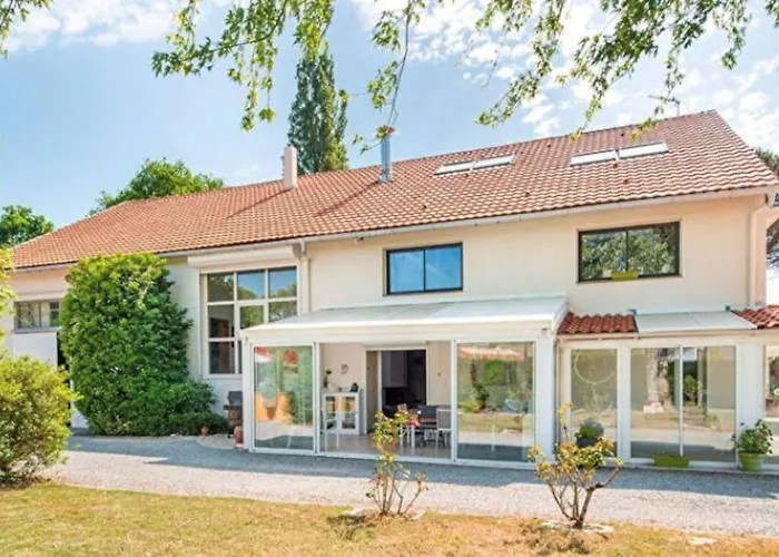 Coquelicot F2 Avec Piscine Et * Saint-Jean-de-Boiseau